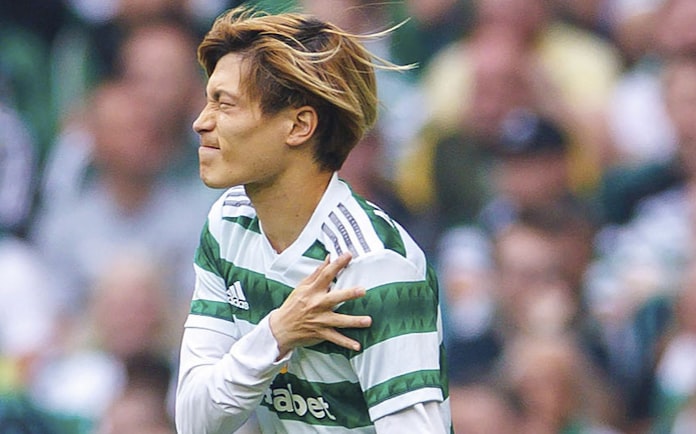 古橋亨梧 序盤に負傷交代 セルティックは開幕6連勝 日本経済新聞 古橋亨梧 序盤に負傷交代 セルティックは開幕6連勝 日本経済新聞