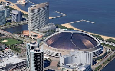 みずほペイペイドームはプロ野球の試合開催時など、唐人町駅からの混雑対策が課題となっている(福岡市)