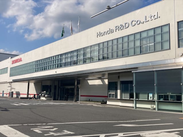 ホンダ ワイガヤ の次探れ 工場との壁除き創造力再生 日本経済新聞 ホンダ ワイガヤ の次探れ 工場との壁除き創造力再生 日本経済新聞