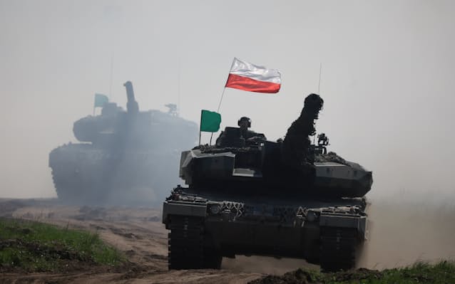 ポーランド 世界の新鋭戦車の集積地に 日本経済新聞 ポーランド 世界の新鋭戦車の集積地に 日本経済新聞