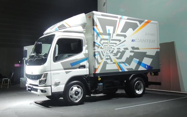 三菱ふそうトラック・バスが7日に発表した新型EVトラック「eキャンター」