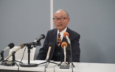 田中氏は県立大学への学部新設で「若者の県外流出を阻止する」と話した(18日、長崎県庁)