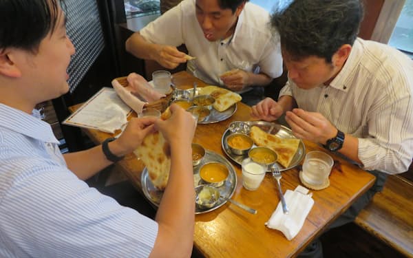 東京・神田の南インド料理店「ビーンズ・オン・ビーンズ」は今夏にランチを値上げした