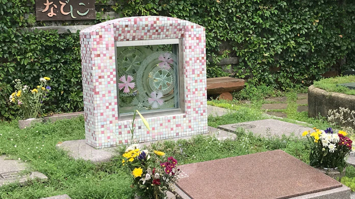 樹木葬 納骨堂 女性専用 広がる墓の選択肢 日本経済新聞 樹木葬 納骨堂 女性専用 広がる墓の選択肢 日本経済新聞