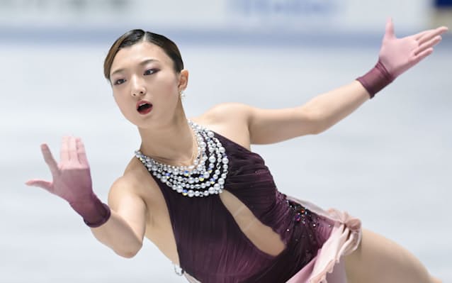 フィギュアスケート:坂本花織が5連覇、3度目五輪へ 全日本フィギュア - 日本経済新聞