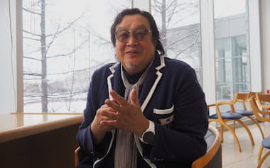 高見屋旅館の岡崎会長(18日、山形市)