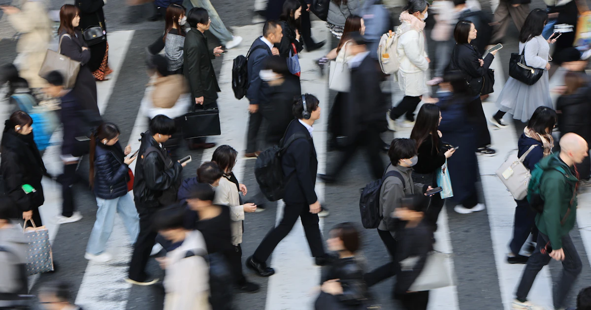 1人当たり名目GDPで日本22位→24位 2024年、円安影響で - 日本経済新聞