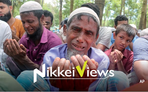 難民キャンプのロヒンギャの人々（８月、バングラデシュ南東部コックスバザール）