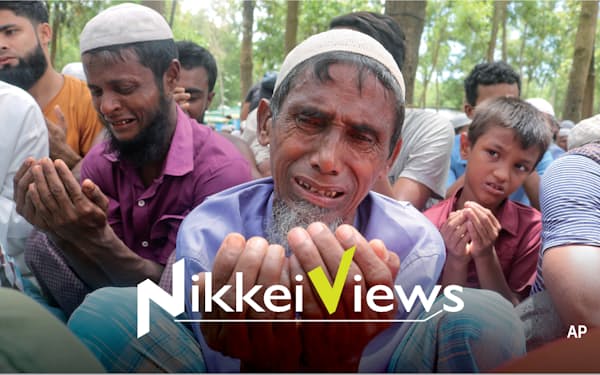 難民キャンプのロヒンギャの人々(8月、バングラデシュ南東部コックスバザール)