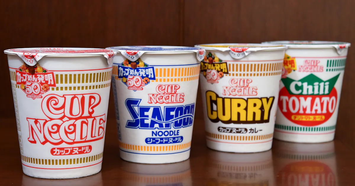 日清食品3代目流 カップヌードル の壊し方 日本経済新聞 日清食品3代目流 カップヌードル の壊し方 日本経済新聞