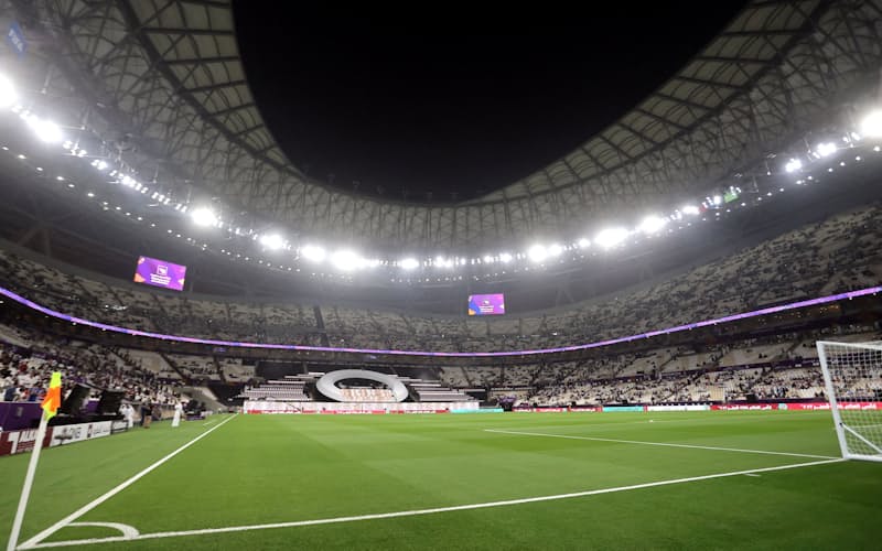 Soccer Football - Lusail Super Cup - Al Hilal v Zamalek - Lusail Stadium, Lusail, Qatar - September 9, 2022 General view inside the stadium before the match. The match is the first to take place at the stadium, which will host the World Cup 2022 final. REUTERS/Ibraheem Al Omari