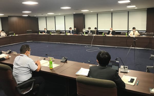 厚生労働省は21日、コロナ対策を助言する専門家組織の会合を開いた