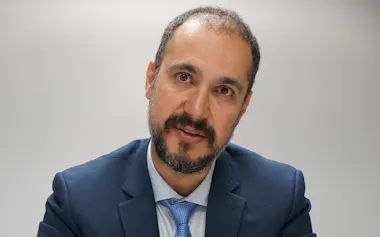 Kaveh Madani イラン環境庁副長官、国連環境総会副議長などを経て、2023年から現職