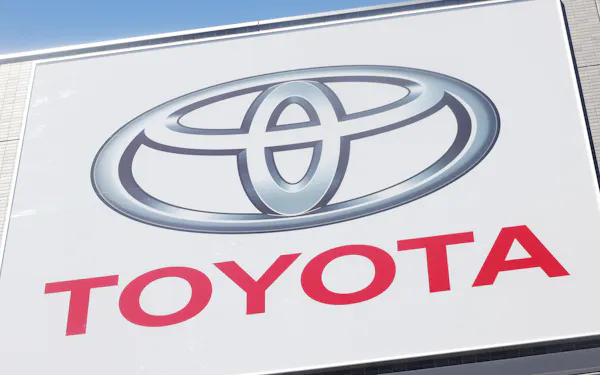 車大手が生産網見直しへ マツダもロシアの生産終了協議 日本経済新聞 車大手が生産網見直しへ マツダもロシアの生産終了協議 日本経済新聞