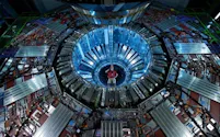 ヒッグス粒子を発見した欧州合同原子核研究機構(CERN)の施設。(FONS RADEMAKERS, CERN/SCIENCE PHOTO LIBRARY)