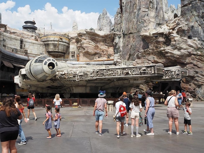 ディズニー 謎のクリエーティブ集団の実態に迫る 日本経済新聞 ディズニー 謎のクリエーティブ集団の実態に迫る 日本経済新聞