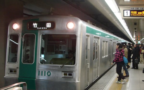京都市交通局は地下鉄烏丸線などの昼の運行本数を減らす