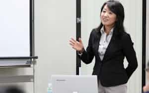 ファイナンシャルプランナーの川淵ゆかり氏はセミナーなどで「住宅ローンは後半戦が厳しい」と警鐘を鳴らす ファイナンシャルプランナーの川淵ゆかり氏はセミナーなどで「住宅ローンは後半戦が厳しい」と警鐘を鳴らす