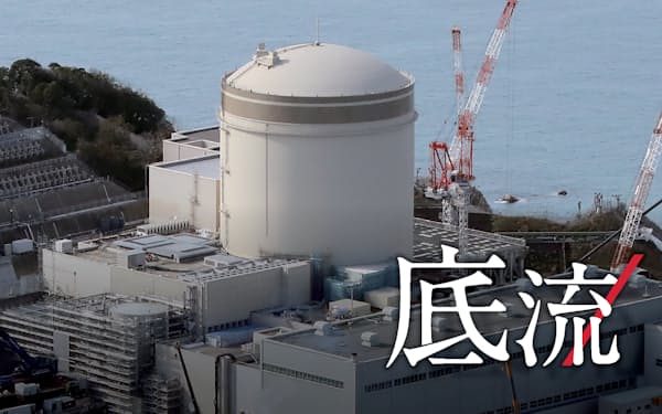 運転開始から40年を超えた関西電力の美浜原子力発電所3号機（福井県美浜町）