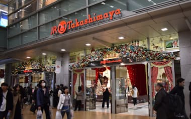 年末商戦は好調だったとの見方が多かった(名古屋市のジェイアール名古屋タカシマヤ)