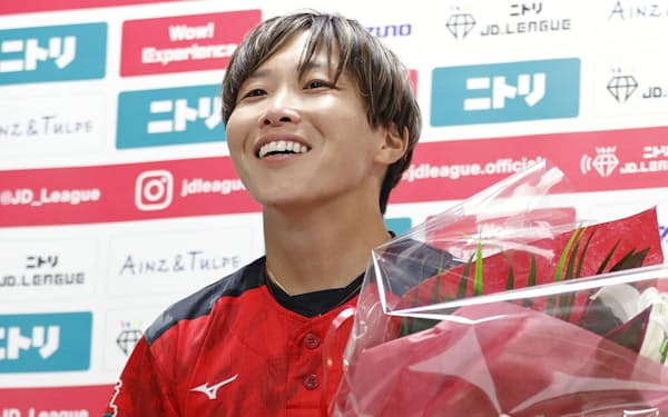 アリ 感動の聖火点灯 1996年アトランタ五輪 日本経済新聞 アリ 感動の聖火点灯 1996年アトランタ五輪 日本経済新聞