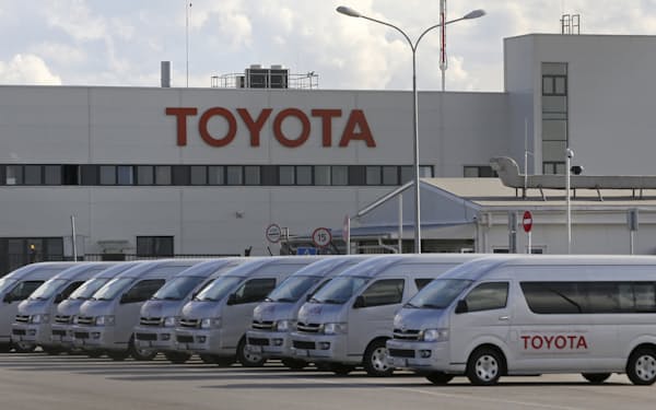ロシアのサンクトペテルブルクにあるトヨタの工場。トヨタはロシア市場からの撤退を決めた＝ロイター