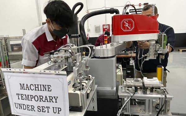 サット・ヌサプルサダは産業ロボットの内製化に取り組み製造コストの低減につなげる（8月下旬、バタム島）