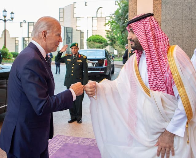 米国とサウジアラビア 深まる溝 バイデン大統領 代替策検討 日本経済新聞 米国とサウジアラビア 深まる溝 バイデン大統領 代替策検討 日本経済新聞