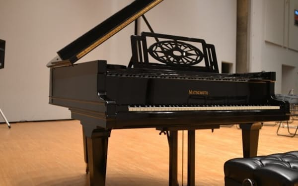 ２代目・松本新治氏が１９３７年に製造したグランドピアノ＝君津市教育委員会提供