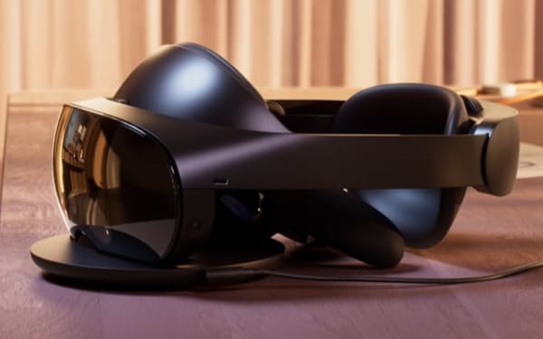 米メタの新型VR端末「Meta Quest Pro」＝同社提供