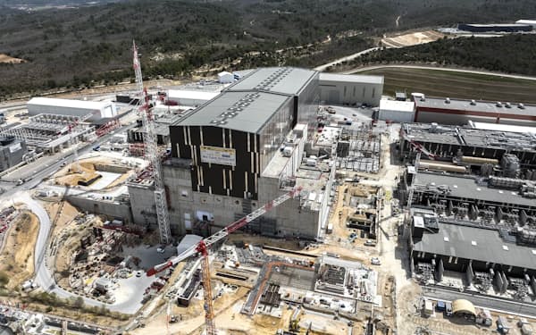 フランスで建設中の「ITER」の建屋