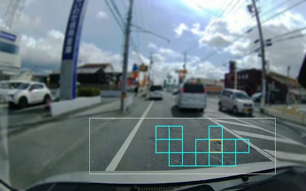 ドライブレコーダーの映像から道路のひび割れを検知する