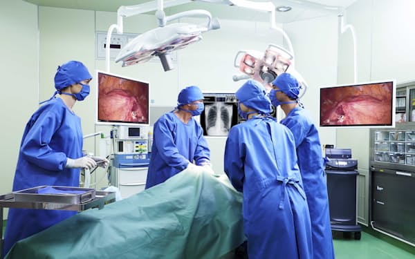 診断から手術まで、最先端の医療現場で、EIZOの映像システムが使われている