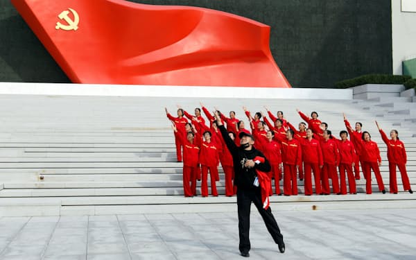 中国共産党大会の開幕が目前に迫る（写真は北京市内の博物館）=ロイター
