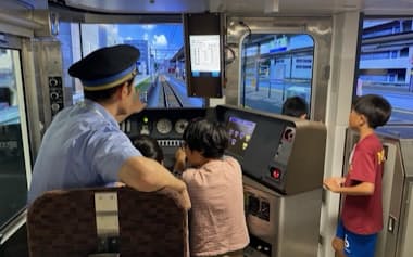 JR西のアセットを活用して駅や車両所の体験を提供する(25年7月の実証事業)
