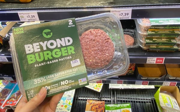 植物肉ブランドとしての知名度は高いが、販売拡大に苦戦している（米カリフォルニア州のスーパー）