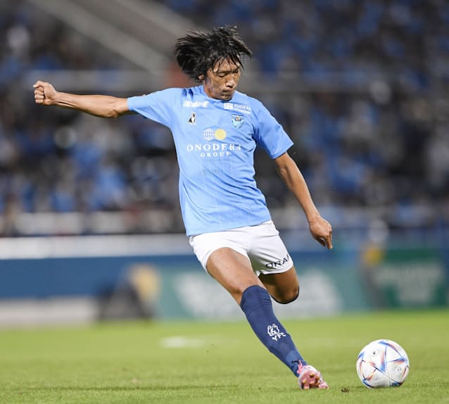 横浜fc中村俊輔 今季限りで引退へ 44歳元日本代表mf 日本経済新聞 横浜fc中村俊輔 今季限りで引退へ 44歳元日本代表mf 日本経済新聞