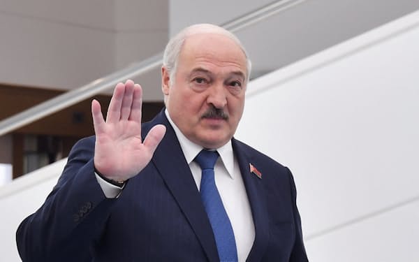 「独立国家共同体(CIS)」首脳会議に出席したベラルーシのルカシェンコ大統領（14日）=ロイター