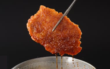 新橋に「タレカツ食堂 たれとん」の1号店をオープンする