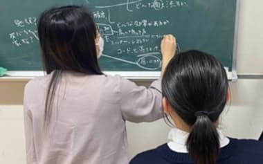 渋谷区は小中学校での探究学習に力を入れてきた(同区教育委員会提供)