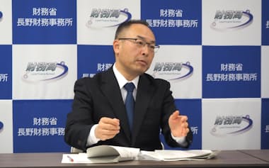 情勢判断の背景を説明する長野財務事務所の宇佐美護所長