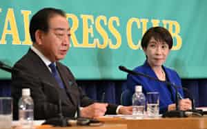 中道改革連合の野田共同代表と自民党の高市総裁はともに消費税減税の実現を訴えた(26日、東京都千代田区) 中道改革連合の野田共同代表と自民党の高市総裁はともに消費税減税の実現を訴えた(26日、東京都千代田区)