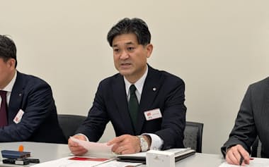 決算を説明するSMBC日興の後藤歩常務執行役員