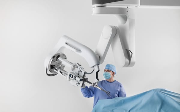 手術支援ロボットの米インテュイティブサージカル