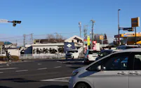 日本損害保険協会が24年に発生した交通事故をもとにまとめた群馬県内の「危ない交差点ワースト5」で1位となった前橋市の元総社町南交差点。国道17号と市道環状線が交差し交通量も多い(2日朝、前橋市)