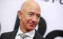 アマゾン創業者のベゾス氏=AP
