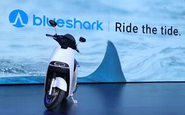 グローバル市場向けミドル・ハイエンドのスマート電動バイクを展開する鯊湾科技＝同社提供