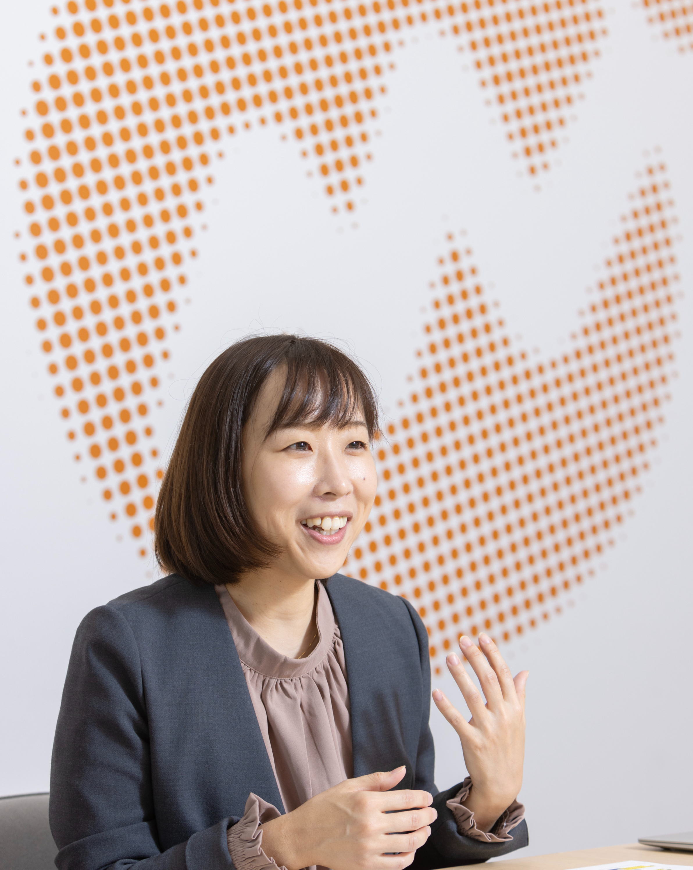 カスタマーサクセスは分析アナリスト的なスキルが求められる仕事、と語る辻さん(撮影=山田麻那美)