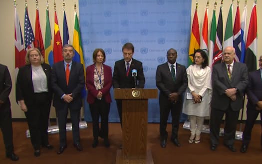 北朝鮮ミサイルで安保理が緊急会合 一致した対応とれず 日本経済新聞 北朝鮮ミサイルで安保理が緊急会合 一致した対応とれず 日本経済新聞