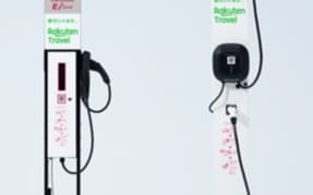 エネチェンジは楽天グループとＥＶ充電器の設置で提携したと発表した